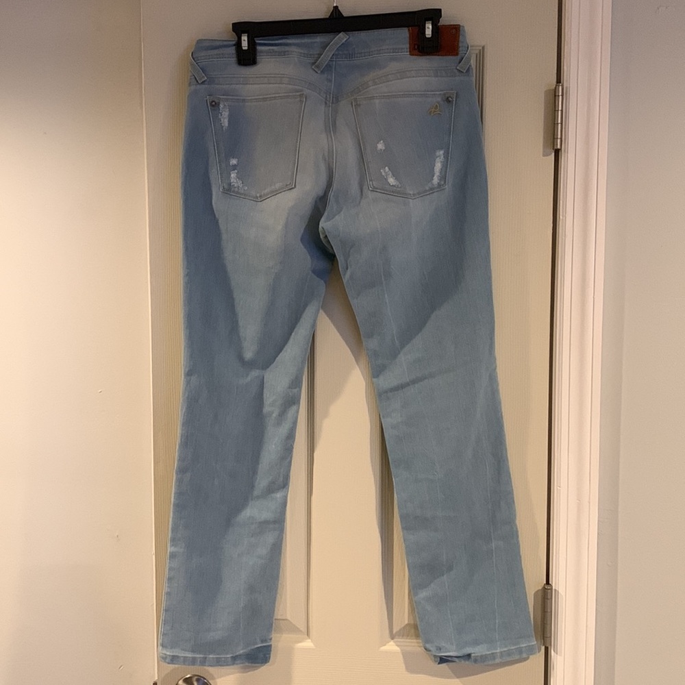 DL1961 Denim - Picture 4 of 5